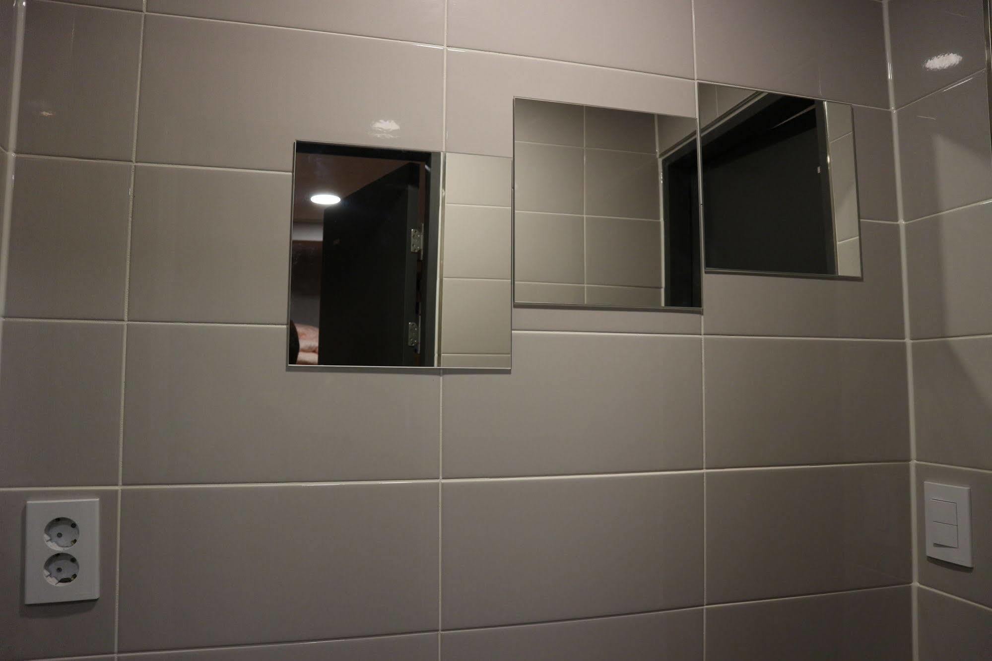 Zzzip Guesthouse In Hongdae Сеул Экстерьер фото